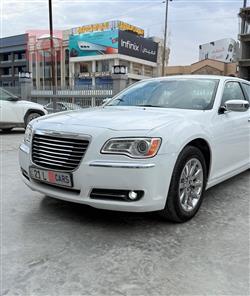 كرايسلر 300
